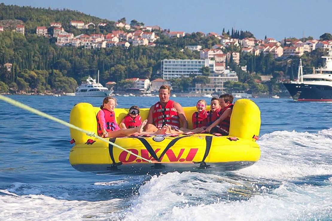 Gabriel Watersports Cavtat – Parasailing, Jet Ski, Inflatable tubes
