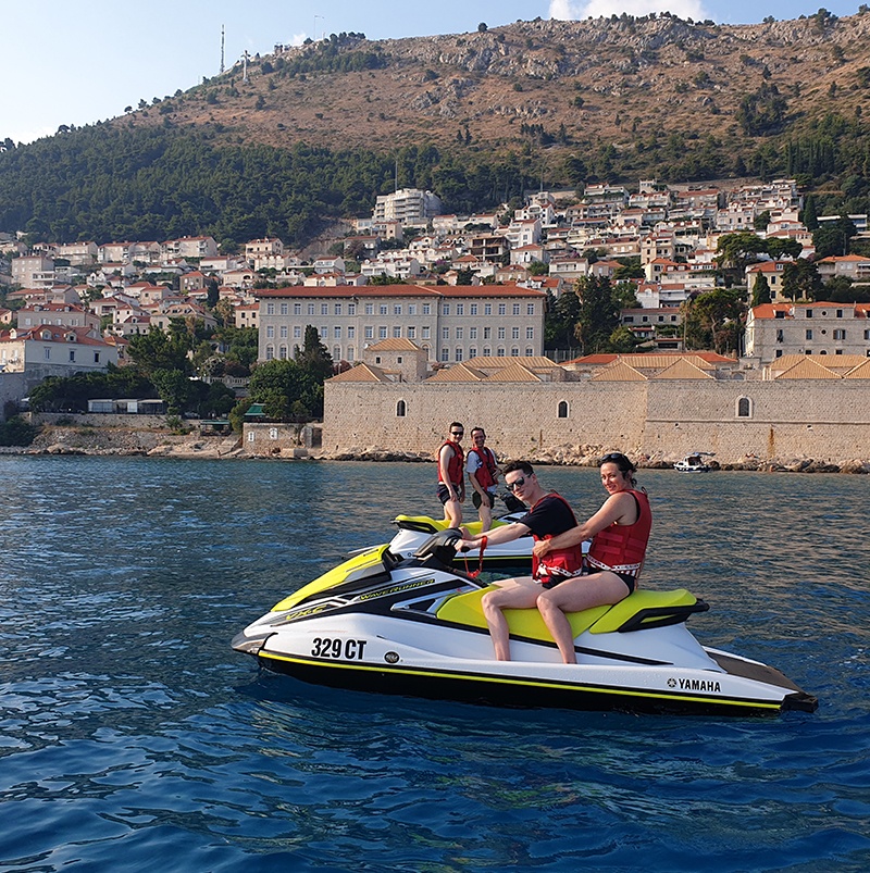 Gabriel Watersports Cavtat – Parasailing, Jet Ski, Inflatable tubes